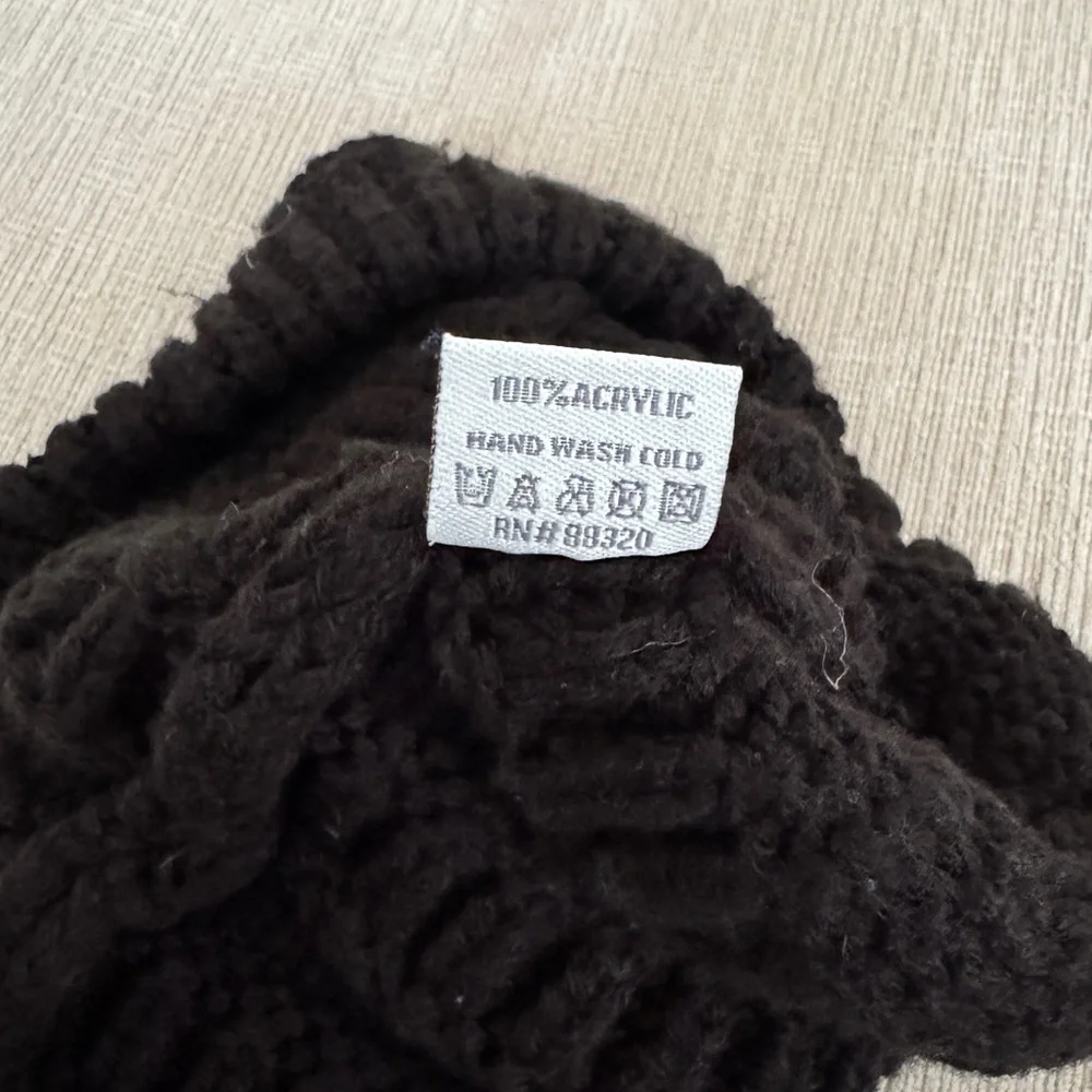C.C Black Beanie Knit Hat - Picture 4 of 4